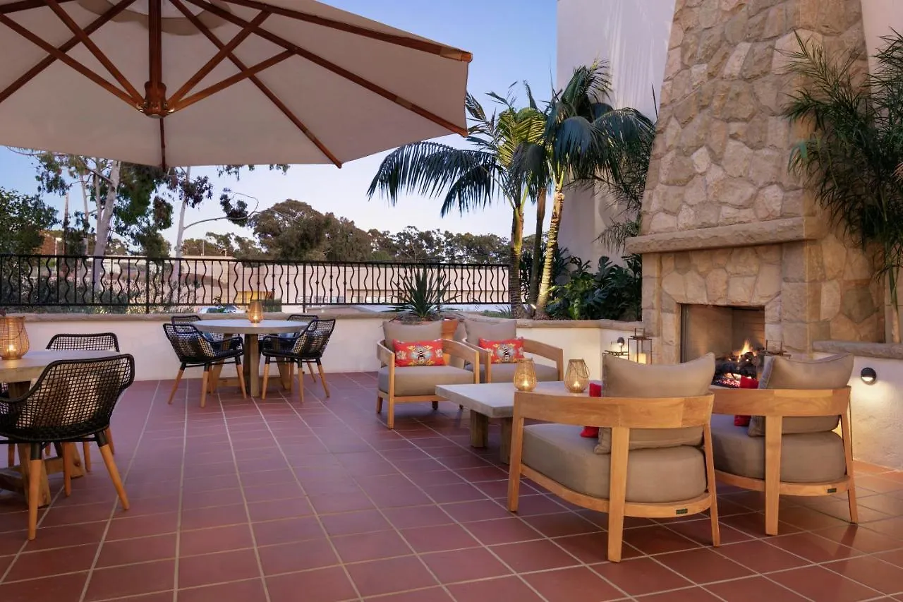 Hyatt Place Santa Barbara Отель Голета
