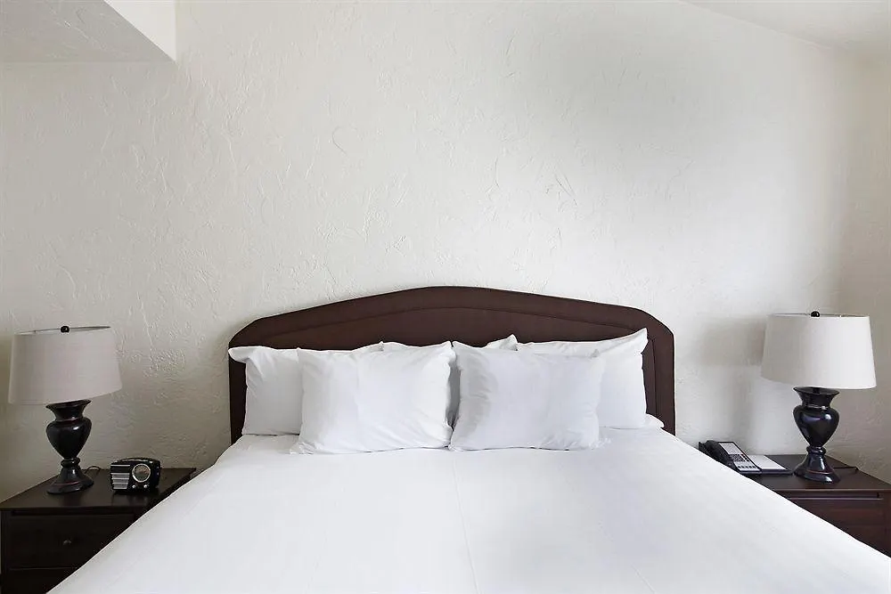 Palmoro House 3* サンタバーバラ