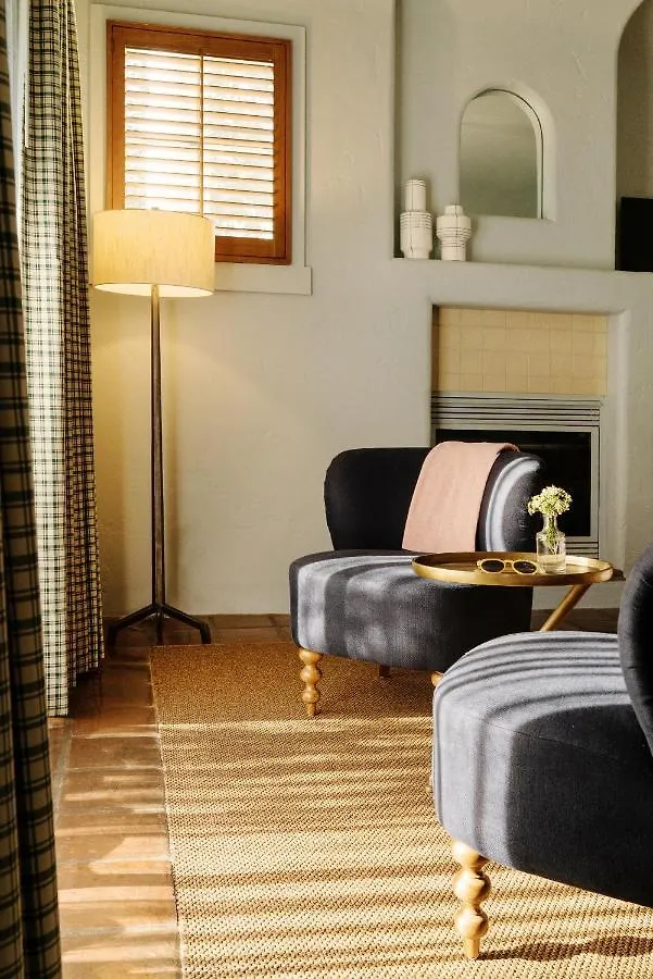 Palihouse Otel 4*