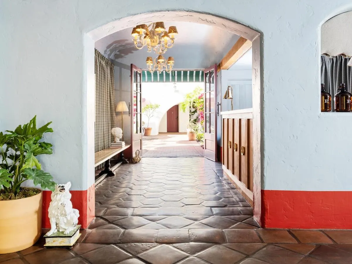 Palihouse Otel