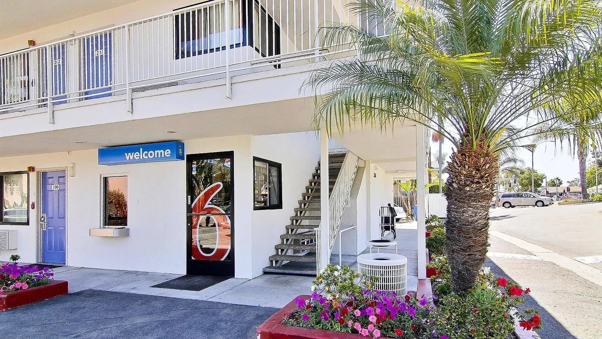 6-santa Barbara, Ca - State Street Hotel 2*