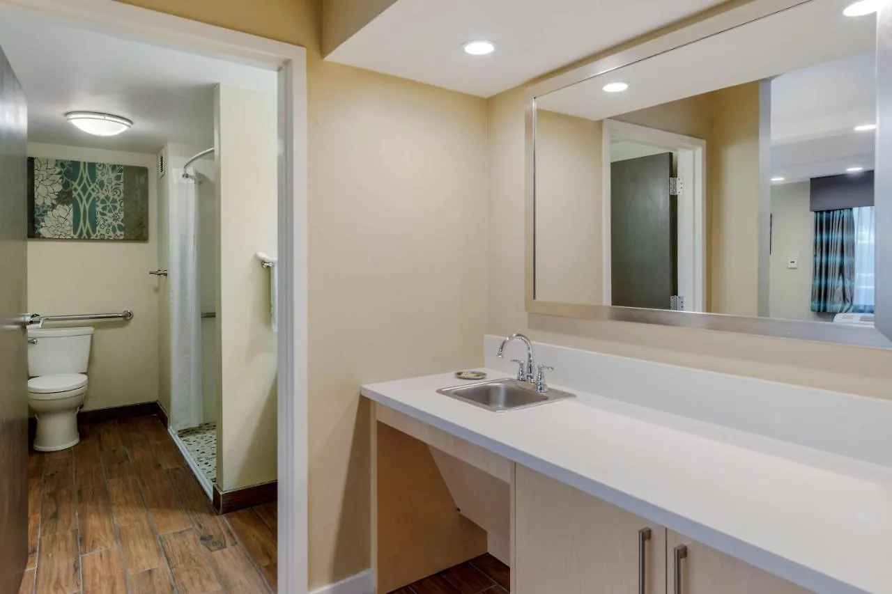Otel Western South Coast Goleta