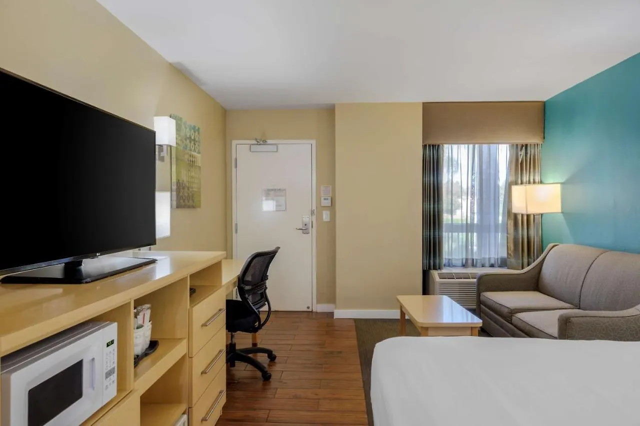 Western South Coast 3*