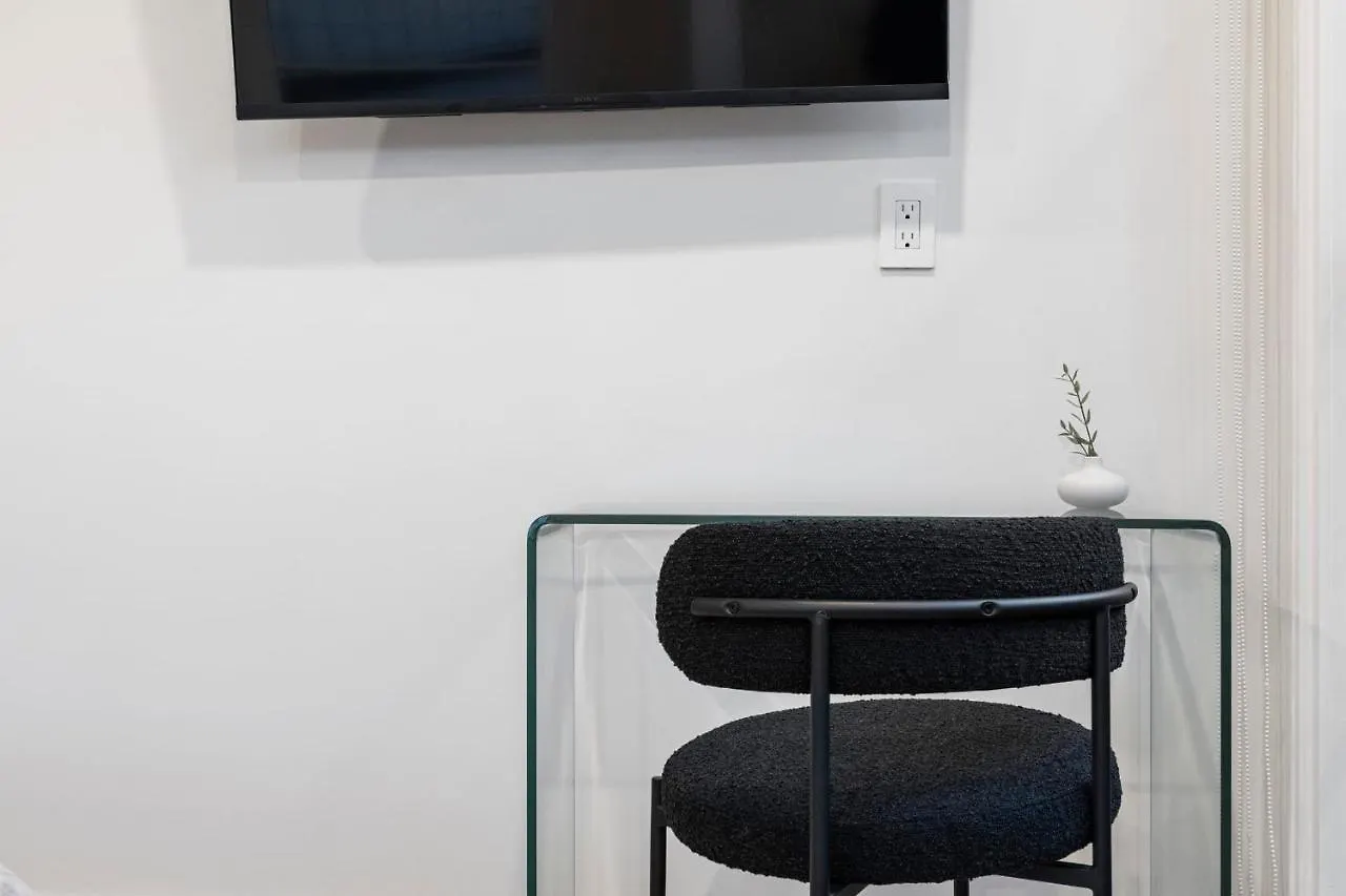 Casa Jardin - Boutique In Downtown