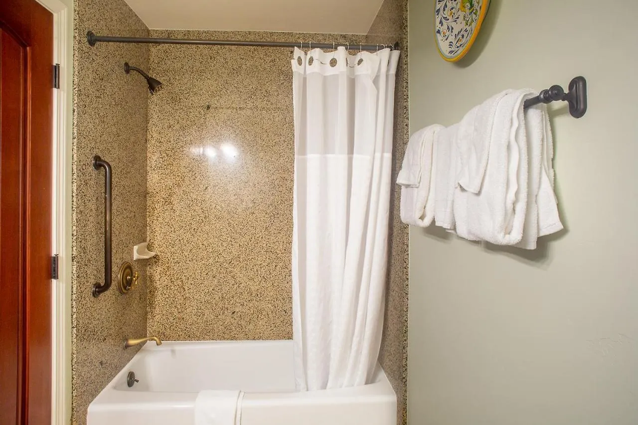 Hotel Castillo At The