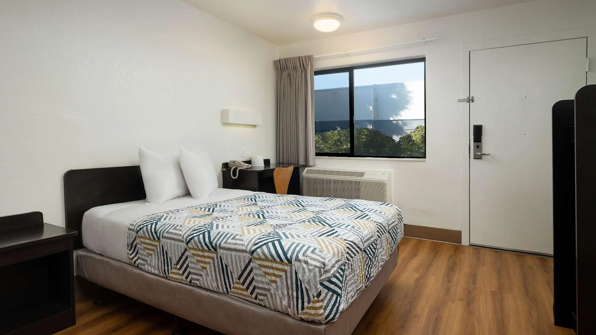 Hotel 6-goleta, Ca - Santa Barbara
