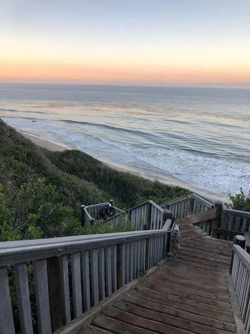 Sunrize Destinations - Newly Renovated Mesa Santa Barbara