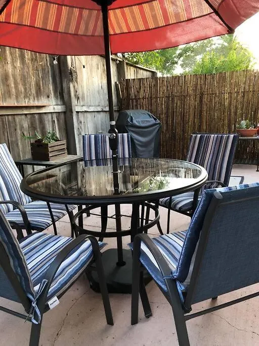 Serenity Large 1-bedroom Guest Apt. Apartment Santa Barbara