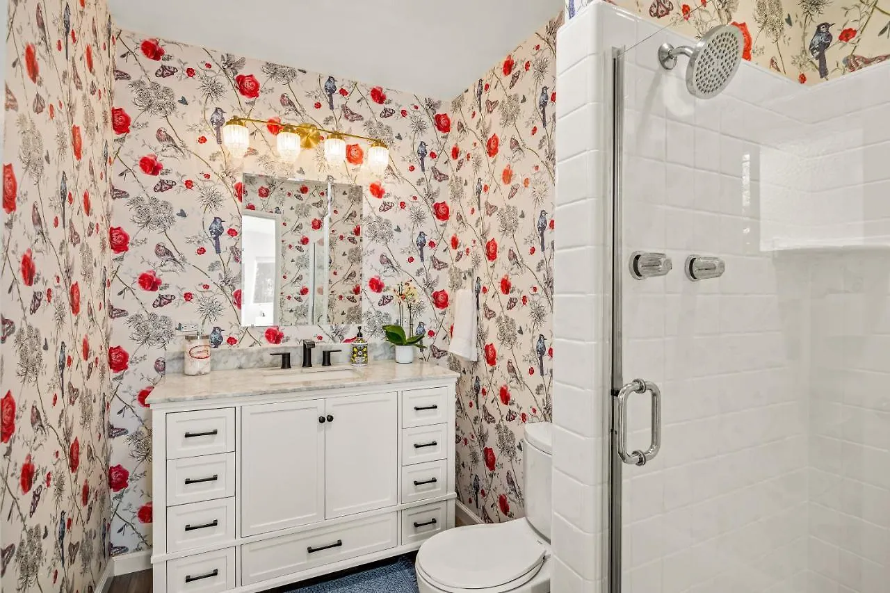 Hummingbird Haven بيت للعطل