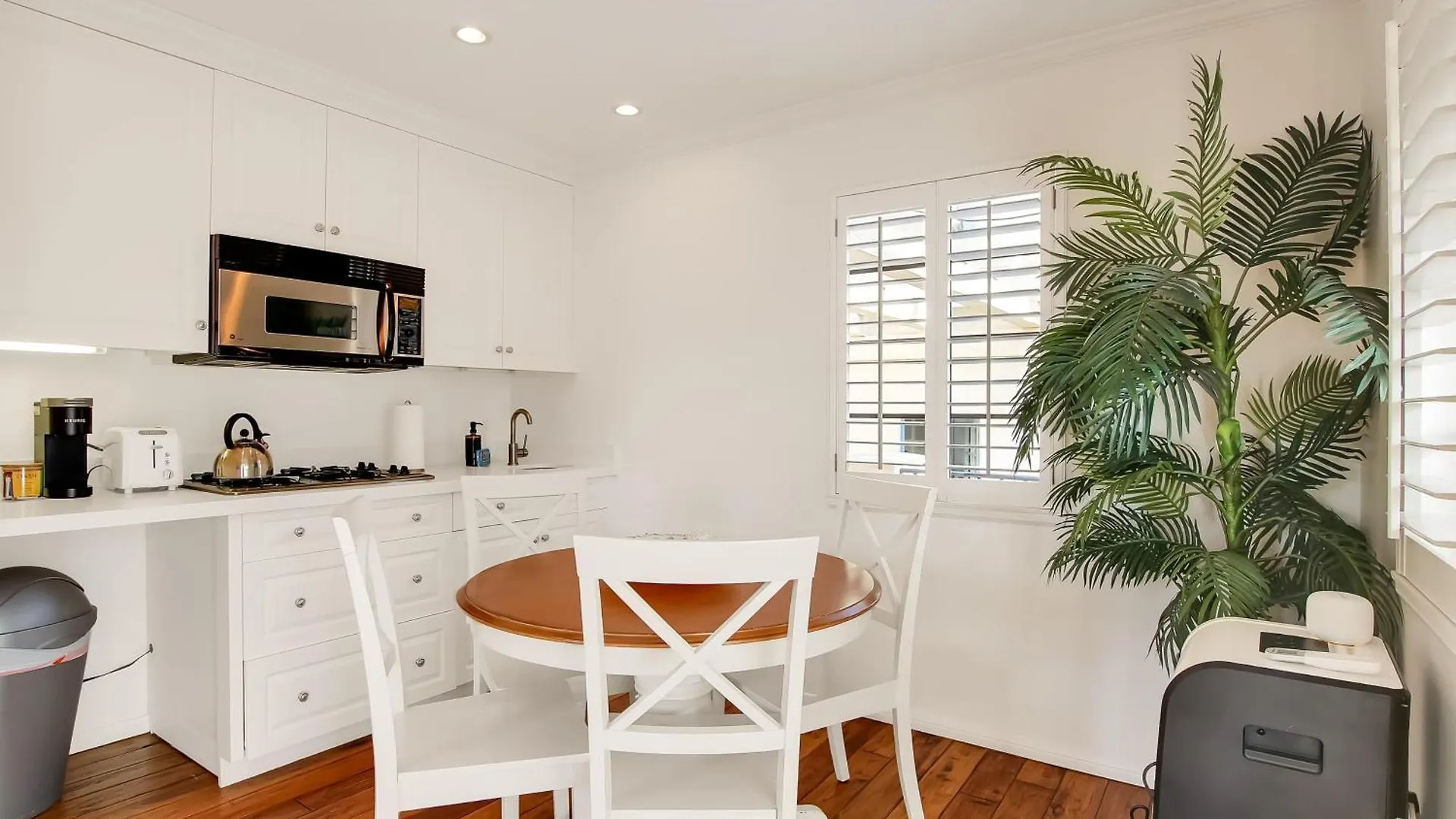 West 1 & 2 Holiday home *