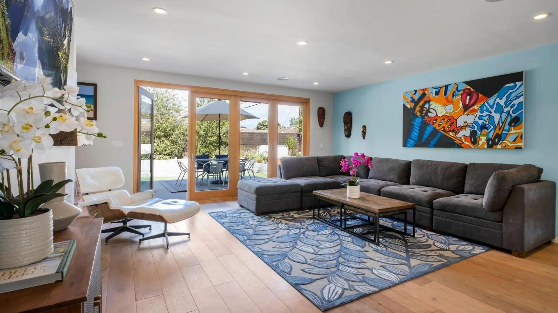 Modern Sea Escape Holiday home