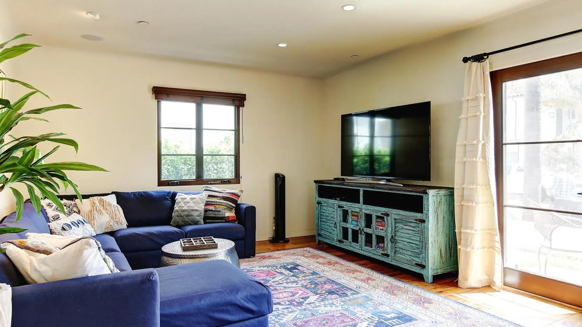 West 5 * Santa Barbara