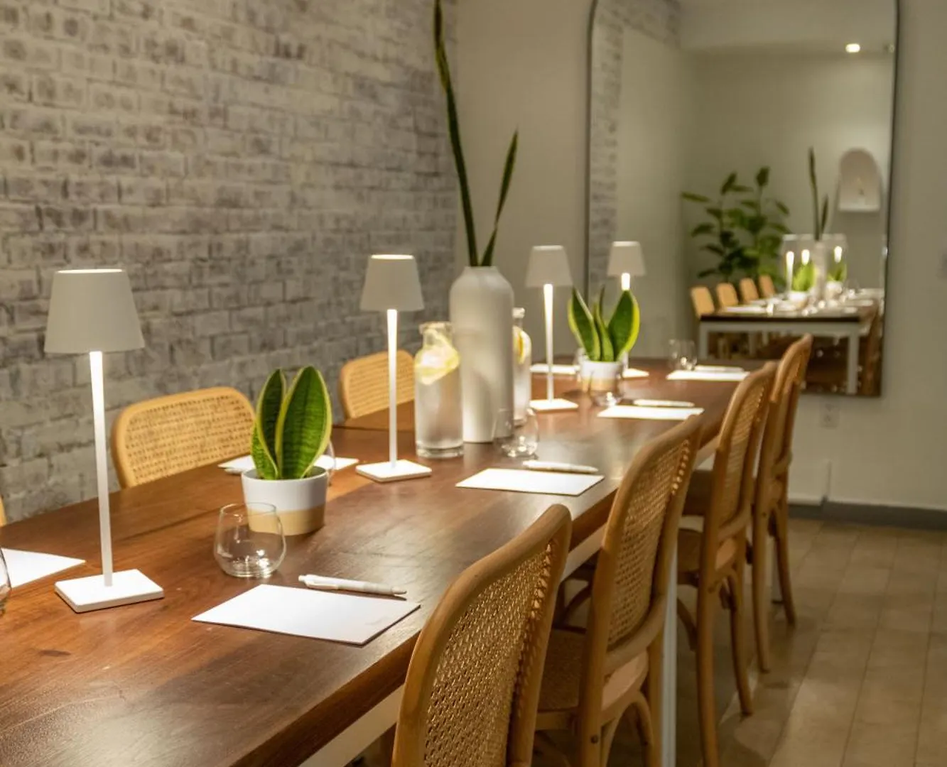 Riviera House Hotel 3*