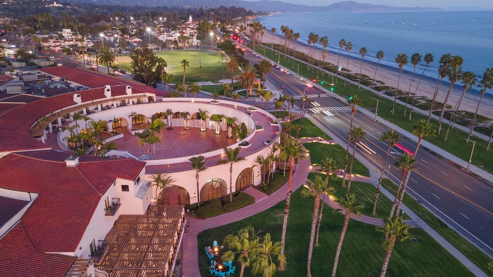 Hilton Beachfront 4* Santa Barbara
