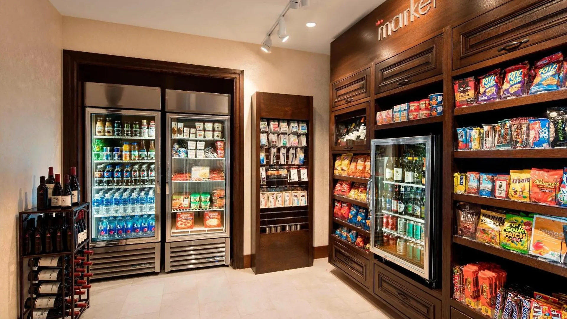 By Marriott Goleta Hotel 3*