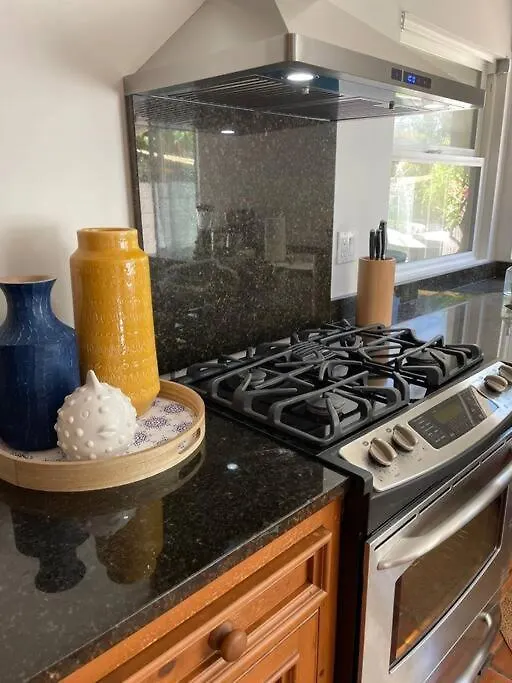 Quite Spacious, Hot Tub Near Montecito, Ev Charger * Santa Barbara