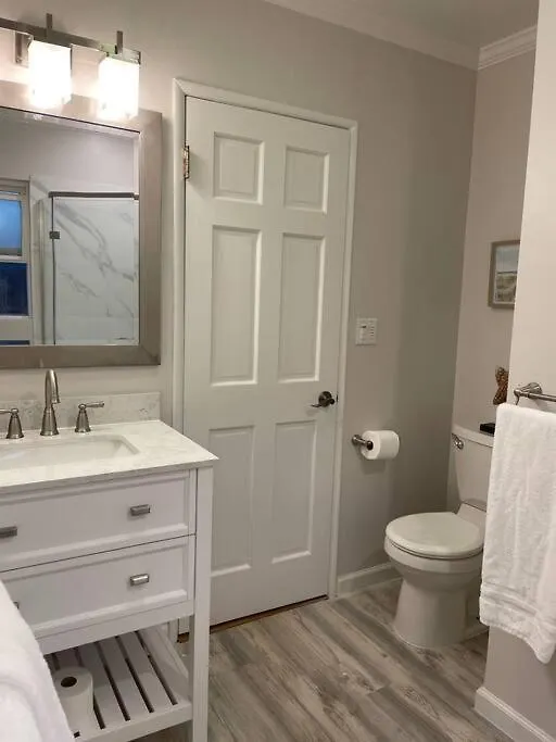 Quite Spacious, Hot Tub Near Montecito, Ev Charger Holiday home *