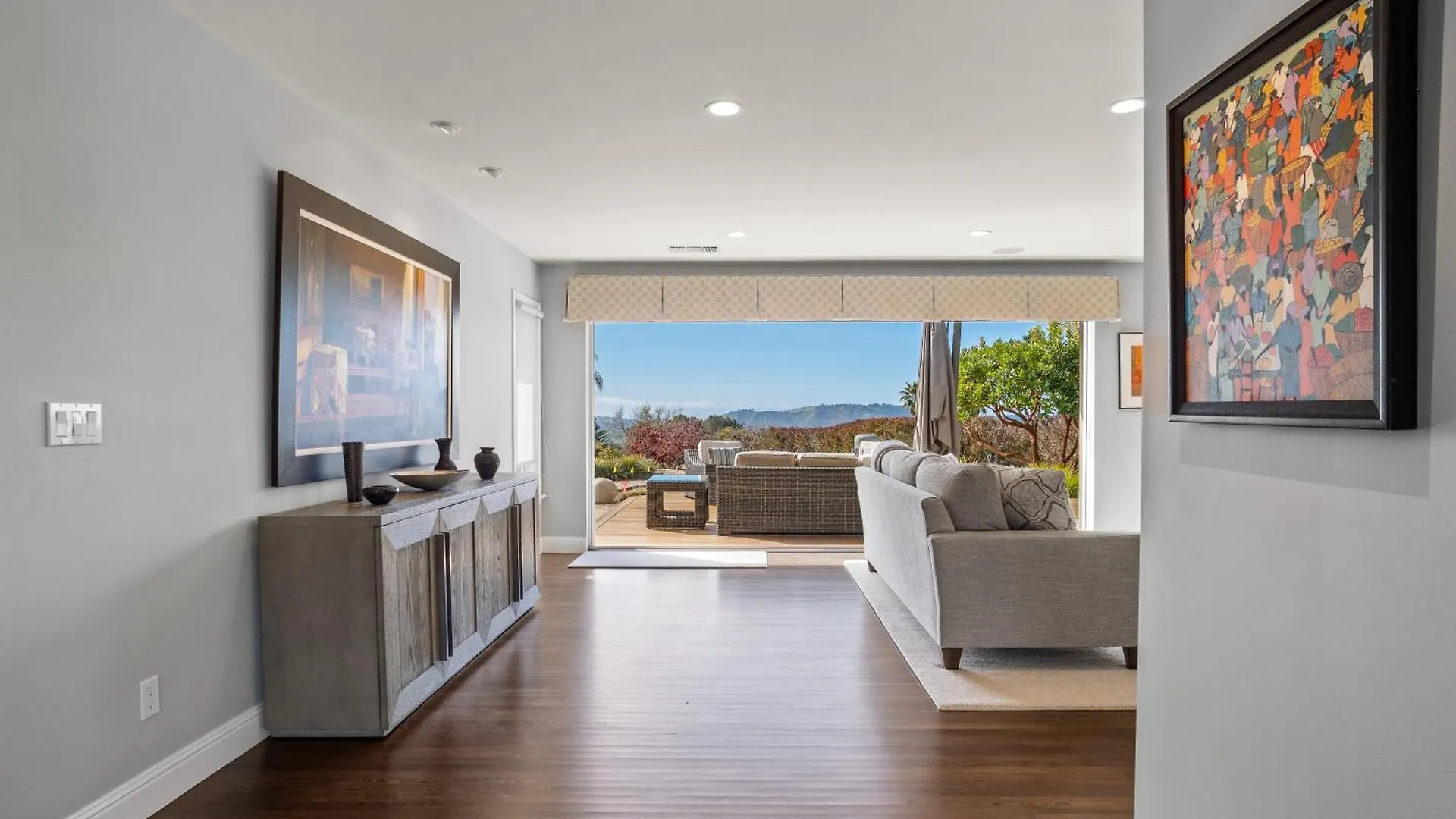 Private Estate Above Foothill Road *