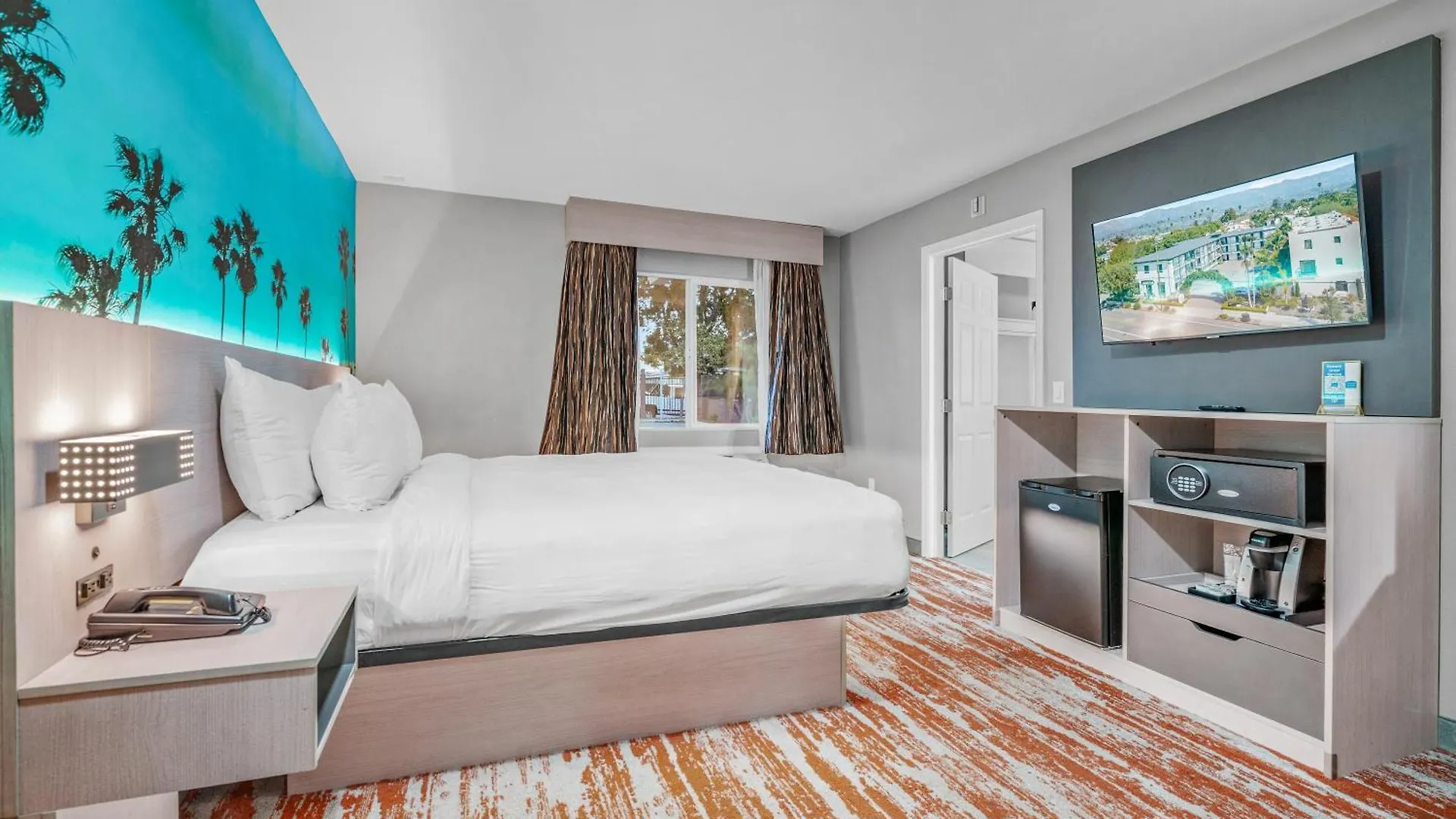 Avania Of Hotel