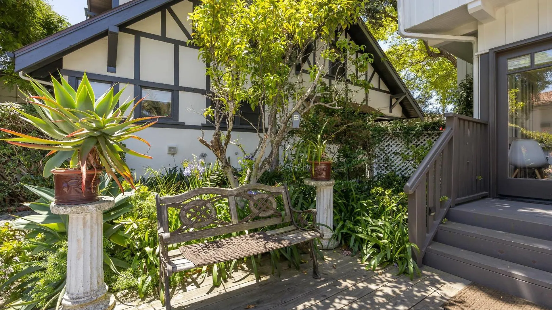 East Retreats Santa Barbara