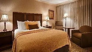 Best Western Plus Pepper Tree 3* Santa Barbara