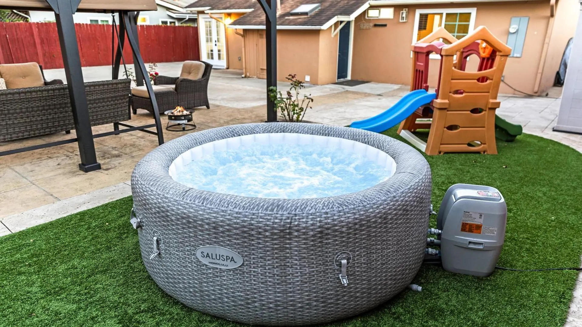 Coastal Near Ucsb & Airport, Hot Tub, King Beds, Fast Wifi, Sleeps 6