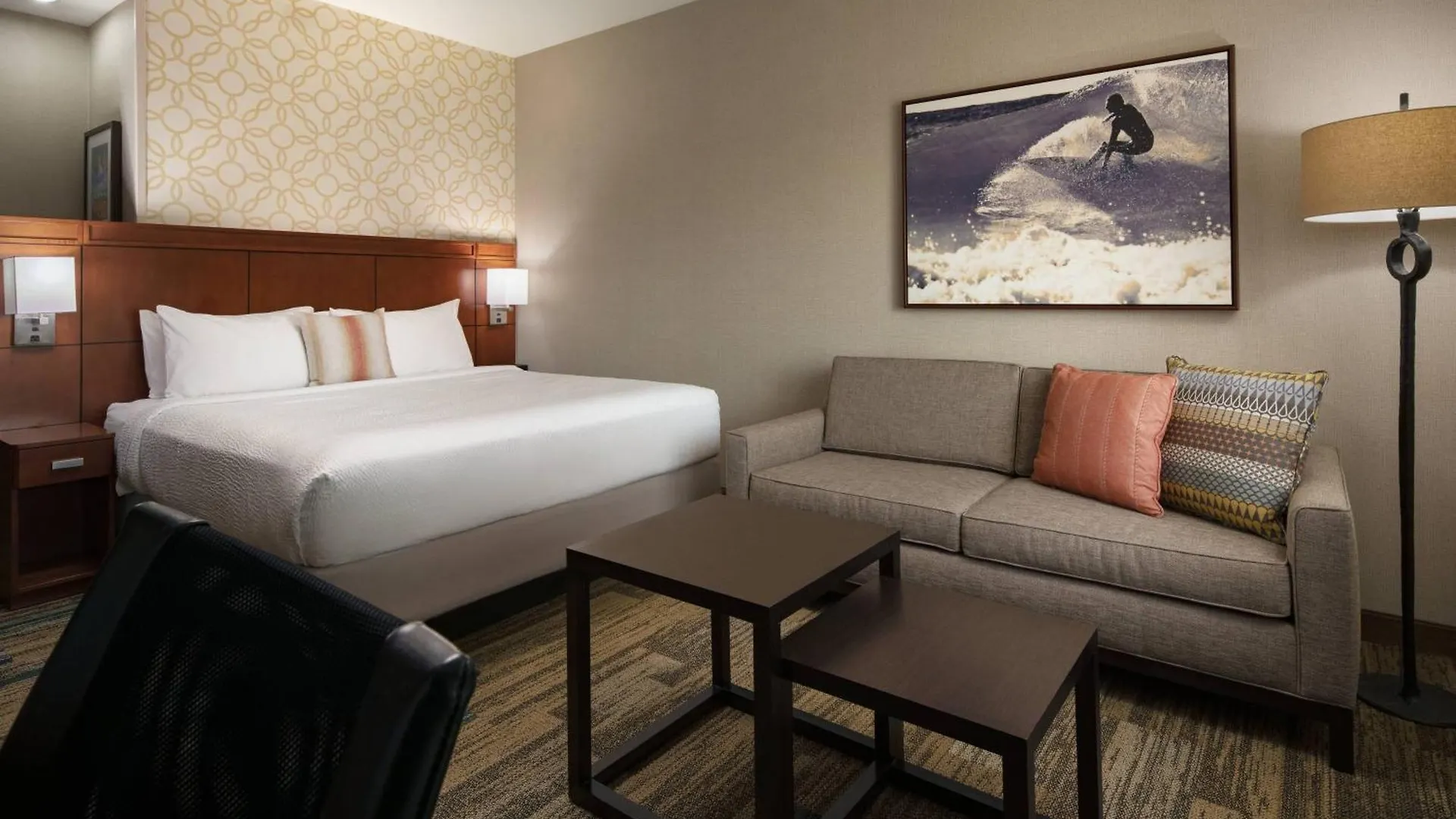 Hotel Courtyard By Marriott Santa Barbara 3*