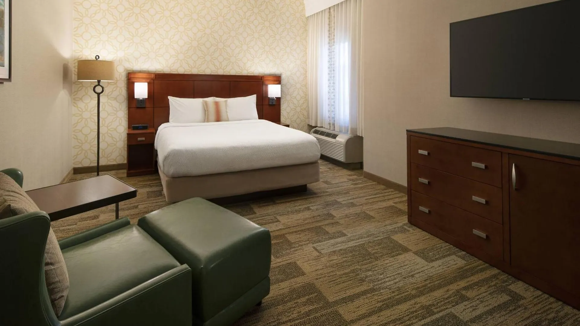 Hotel Courtyard By Marriott Santa Barbara