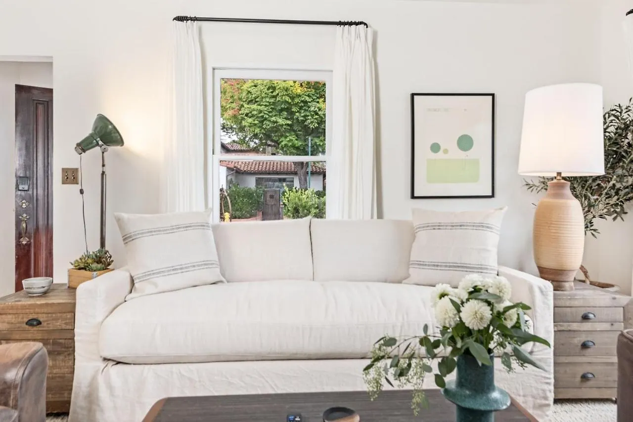 Apartment The Patio - The Marlowe Boutique *