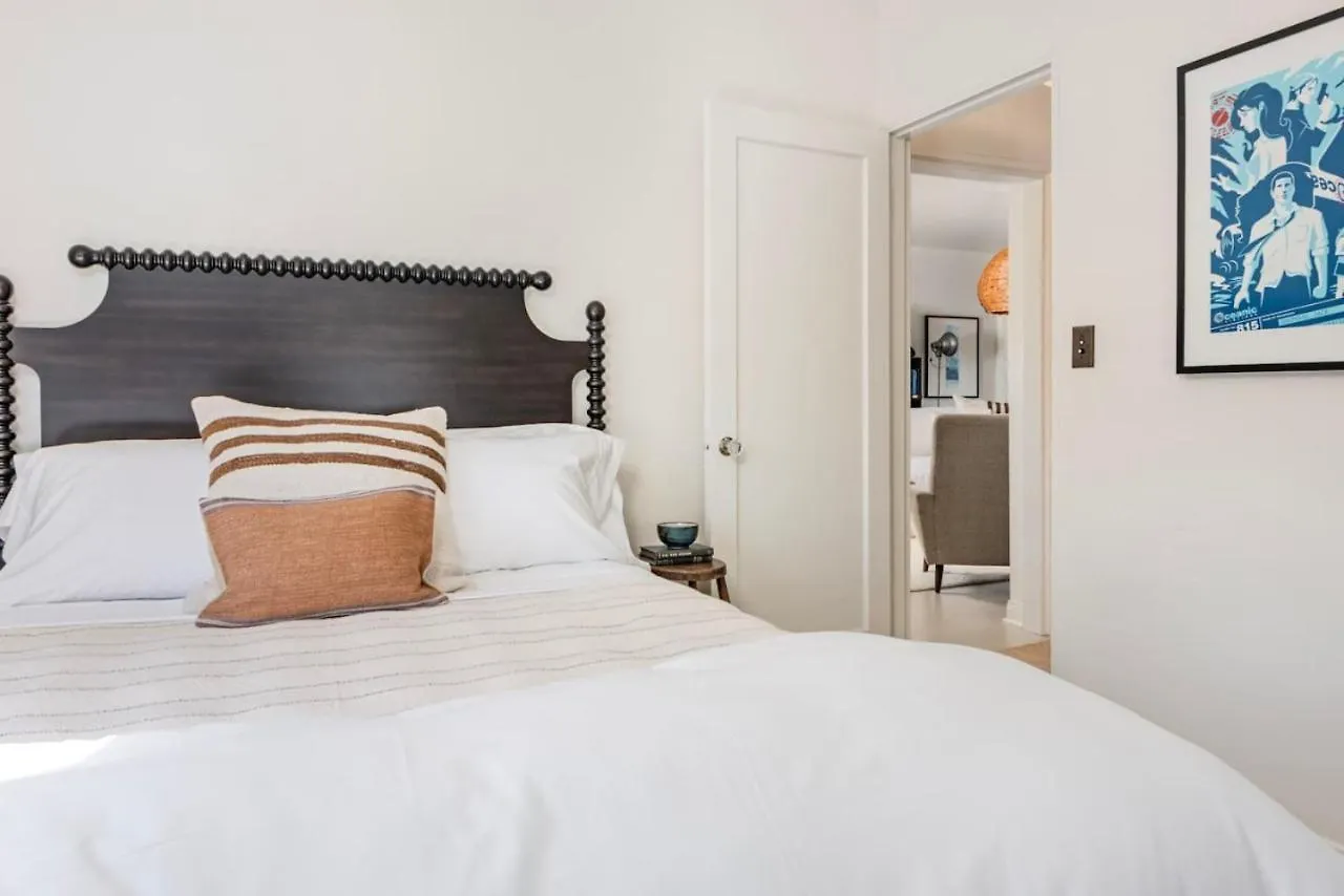 The Library - The Marlowe Boutique Apartment