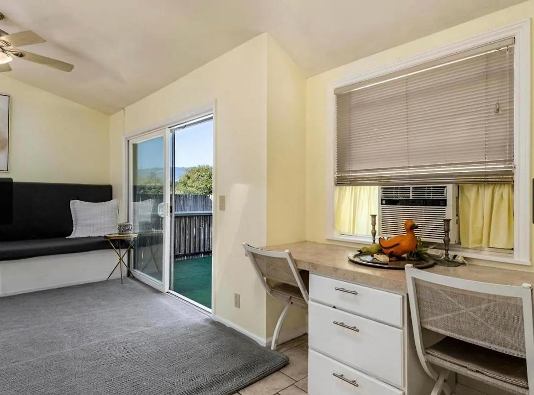 Bright And Sophisticated At The Ranch With Mountain Views *