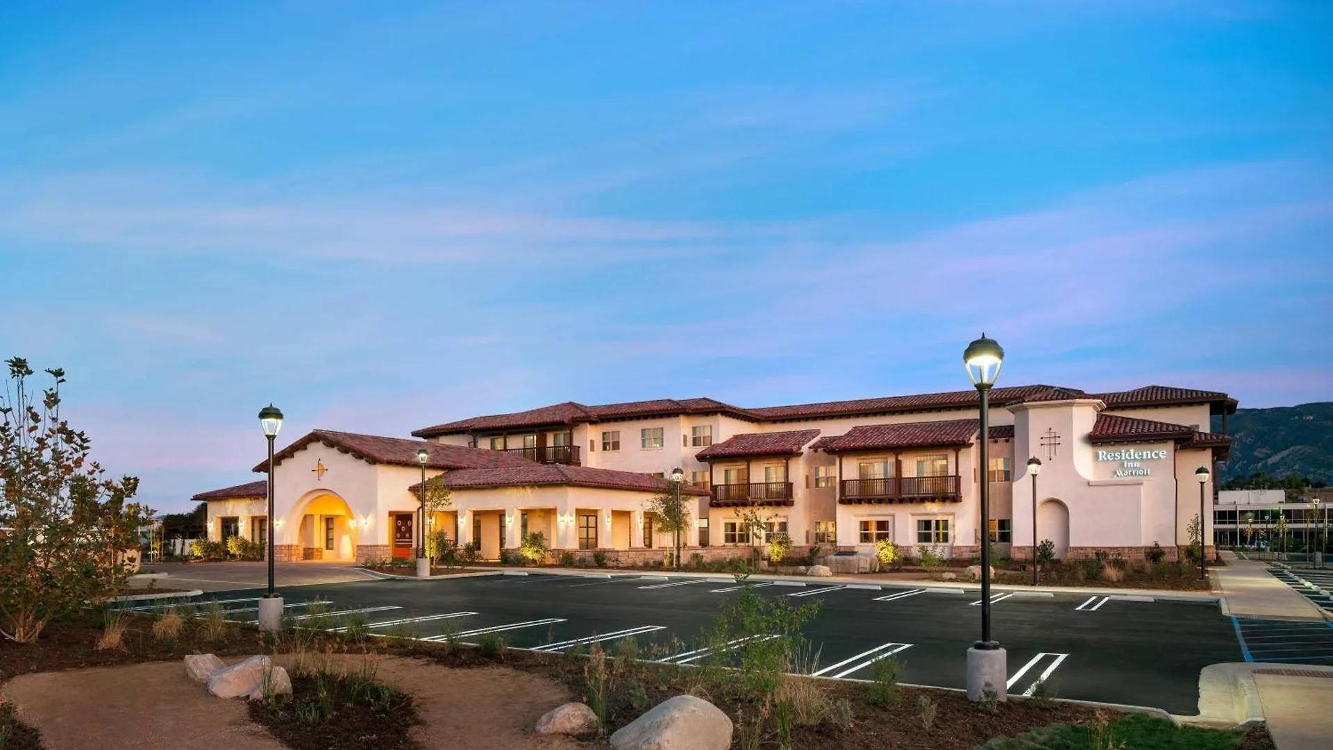 By Marriott Goleta Santa Barbara