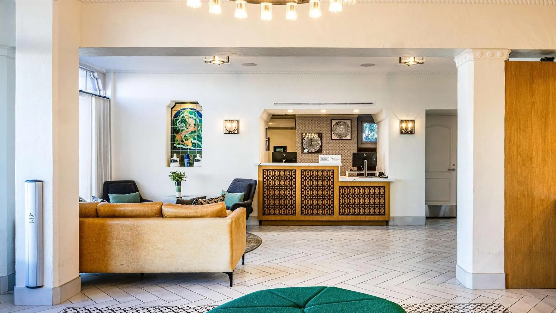 Virginia Santa Barbara, Tapestry Collection By Hilton 4* Santa Barbara