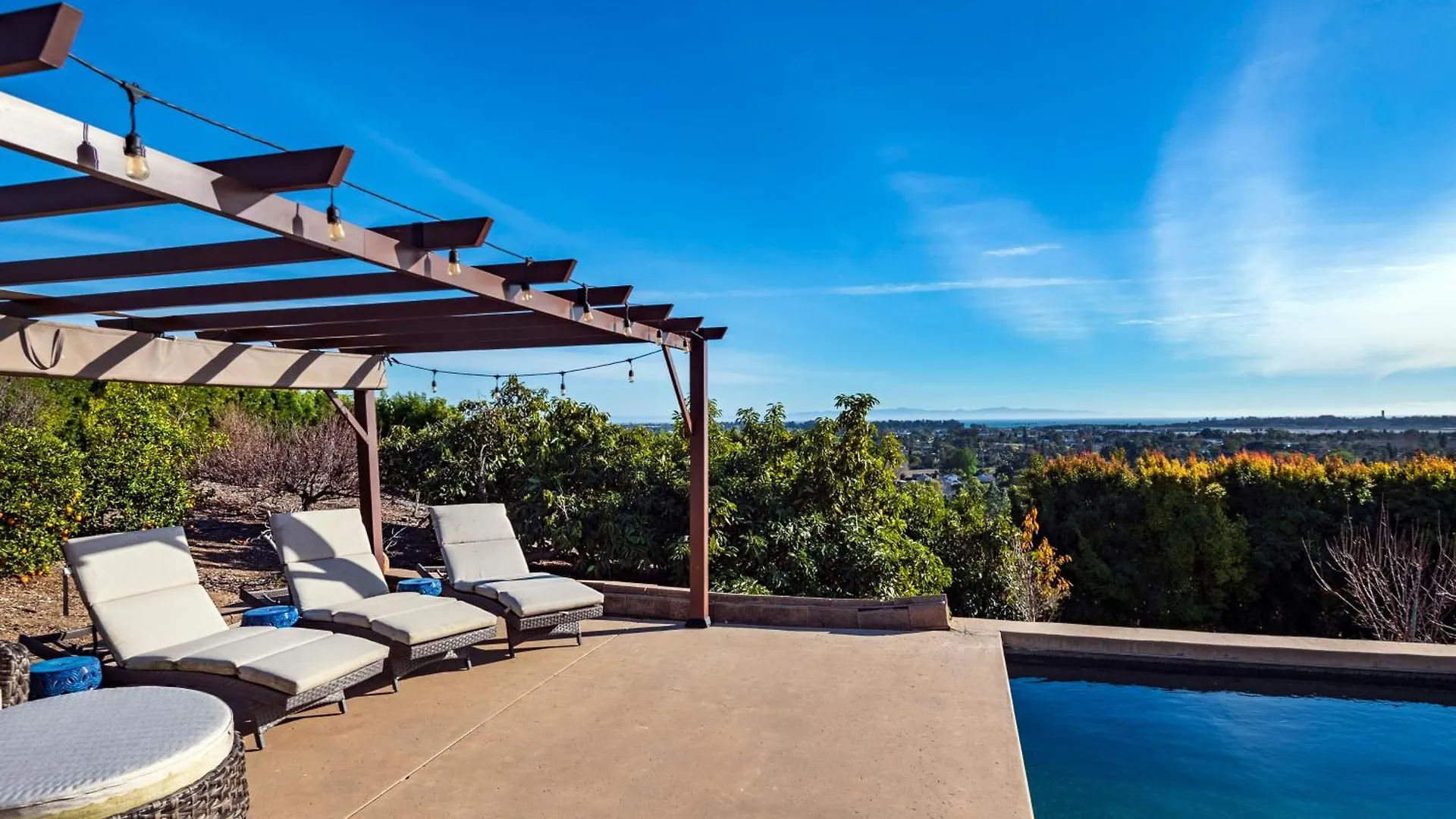 Luxury Atop The Hills Santa Barbara