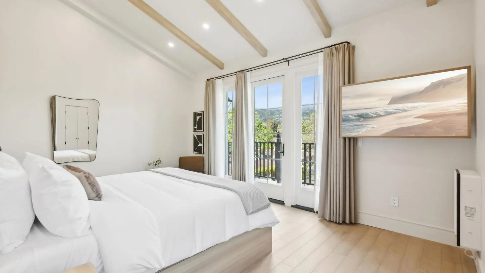 Casa Riviera - Boutique In Downtown Aparthotel *