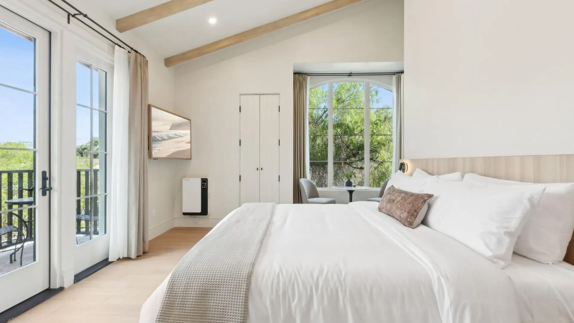 Casa Riviera - Boutique In Downtown Aparthotel