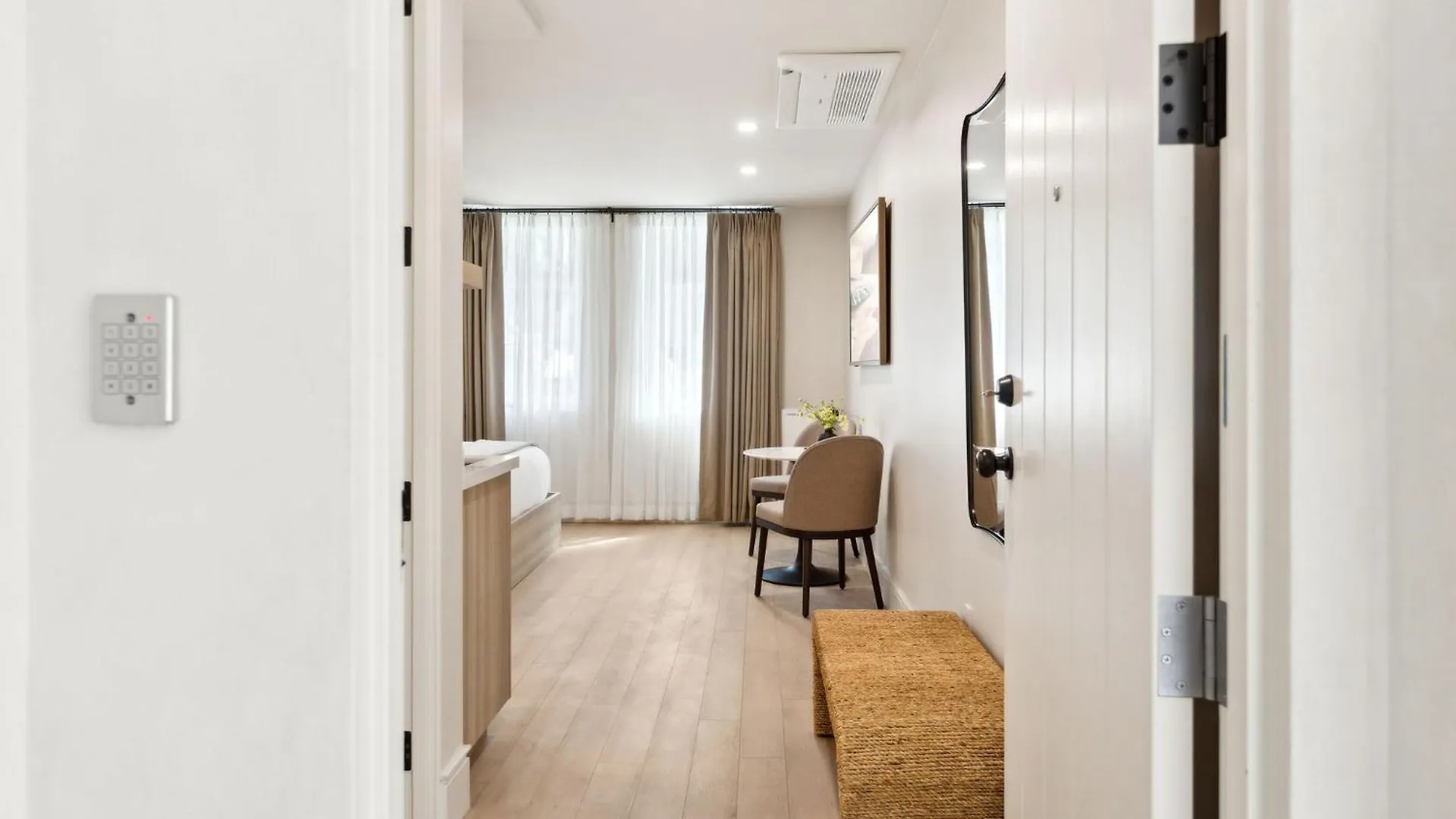 Aparthotel Casa Riviera - Boutique In Downtown *