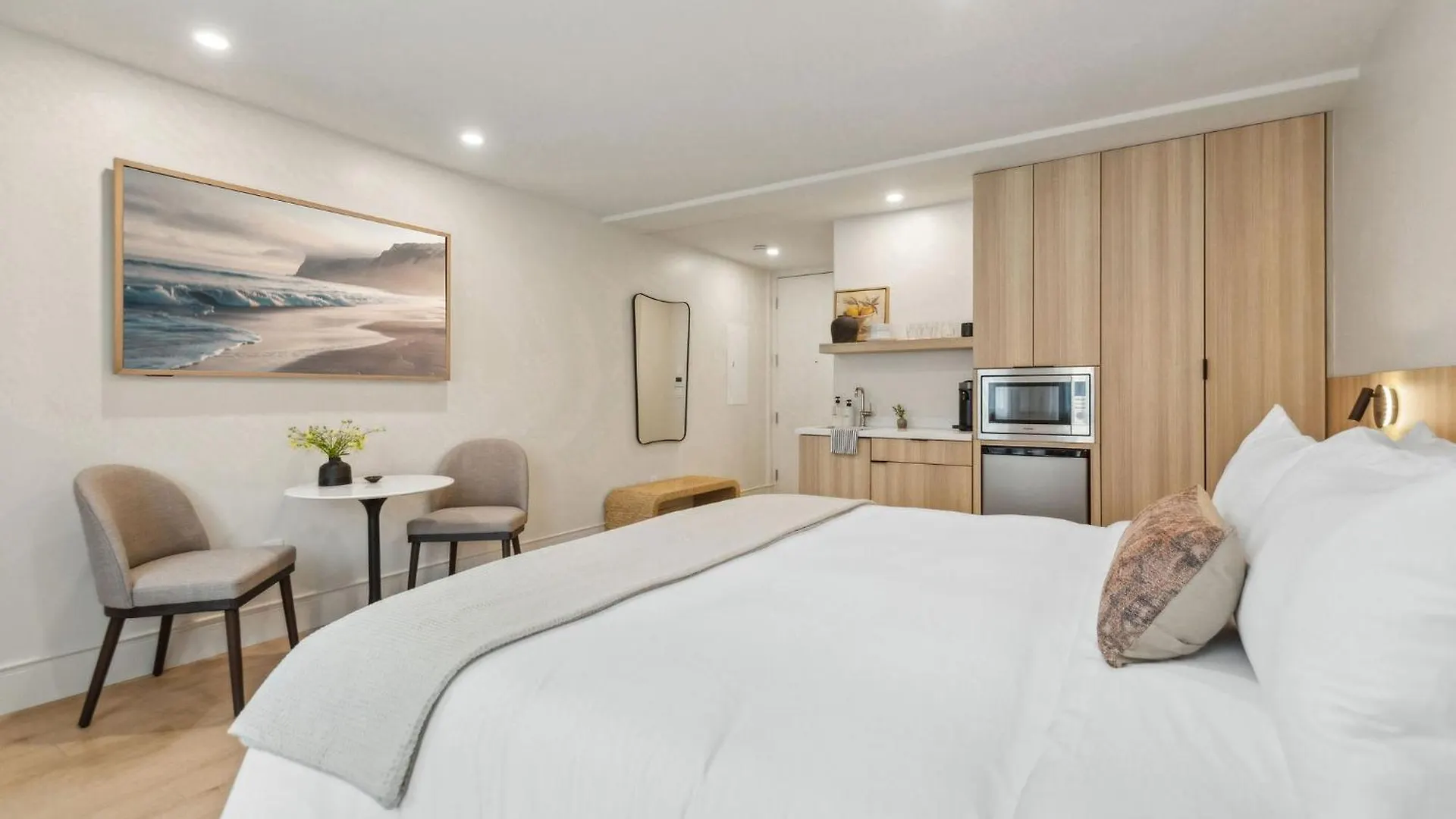 Casa Riviera - Boutique In Downtown Aparthotel *