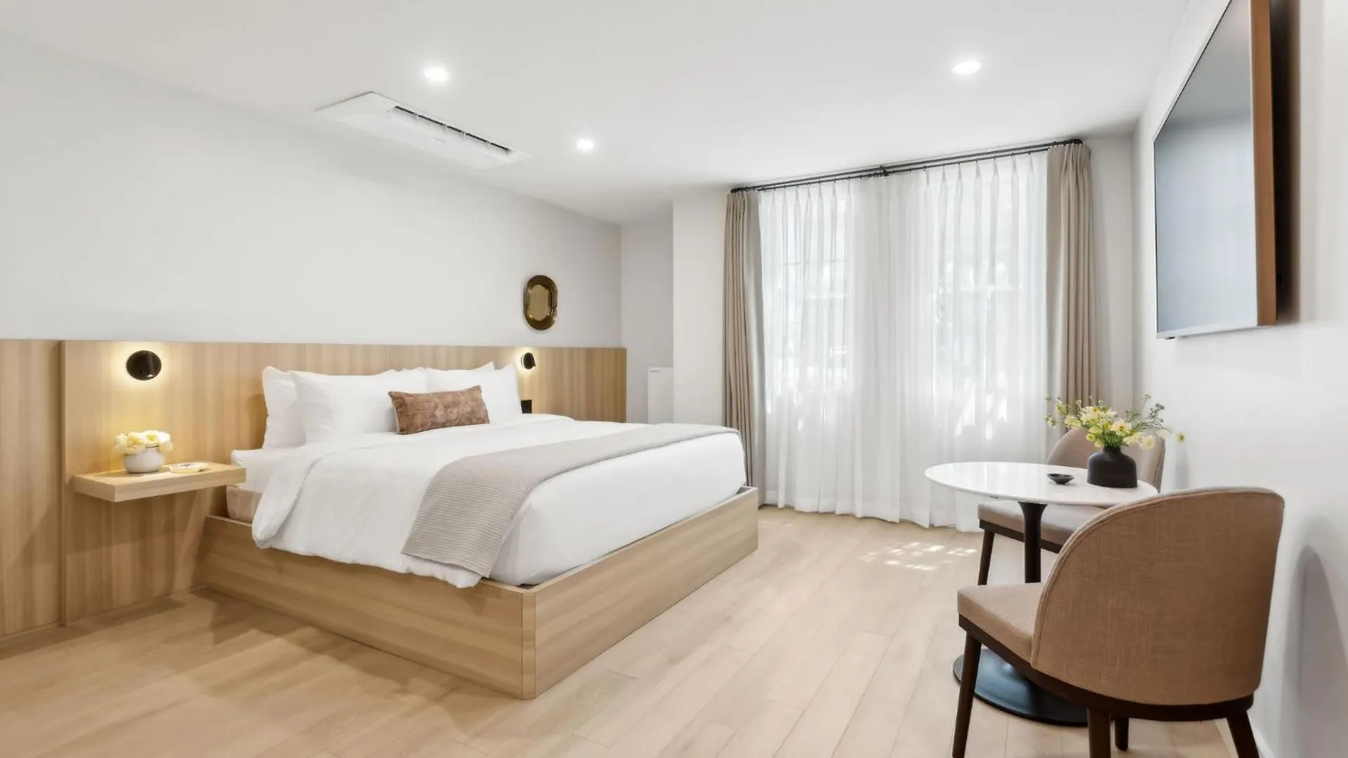 Casa Riviera - Boutique In Downtown Aparthotel