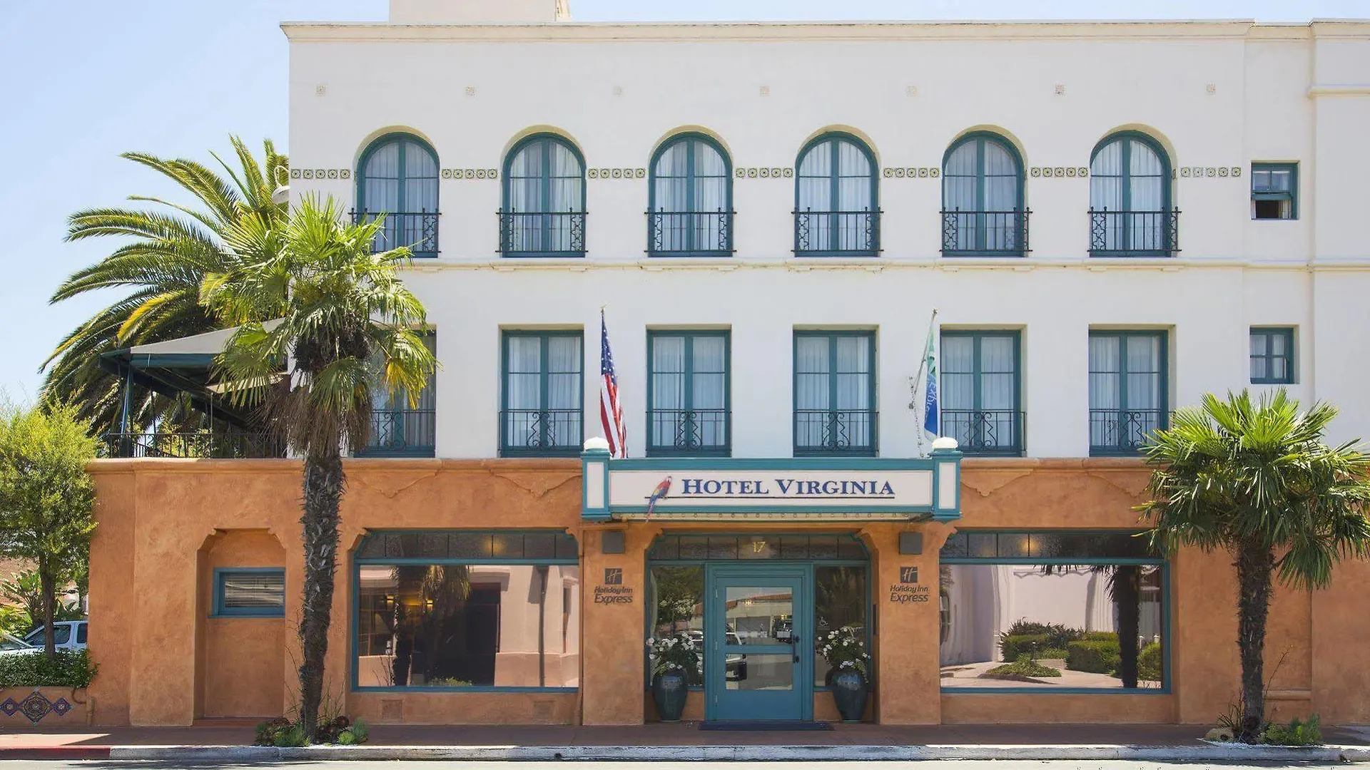 Virginia Santa Barbara, Tapestry Collection By Hilton