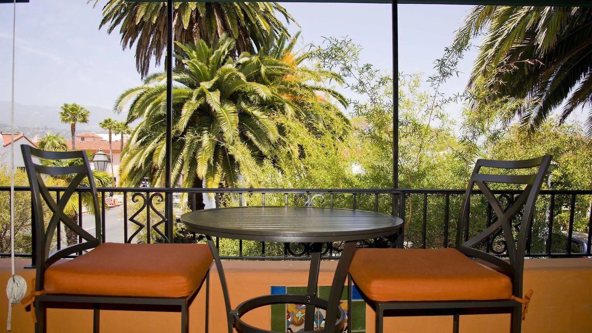 Virginia Santa Barbara, Tapestry Collection By Hilton Hotel Santa Barbara
