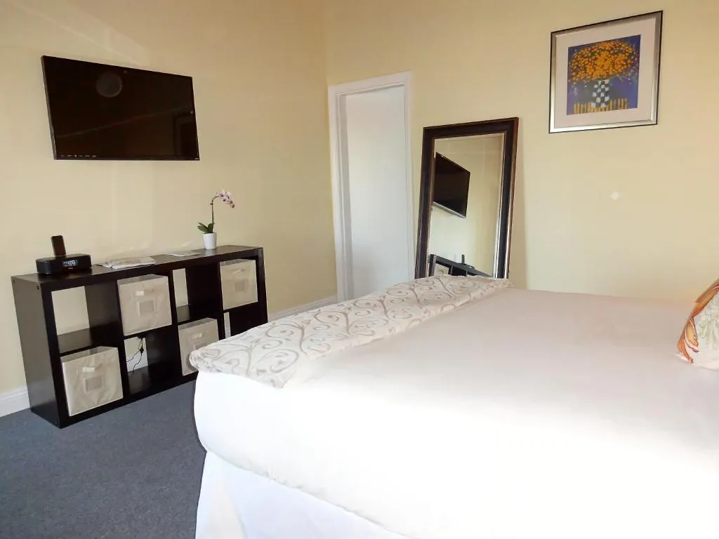 The Presidio 3* Santa Barbara