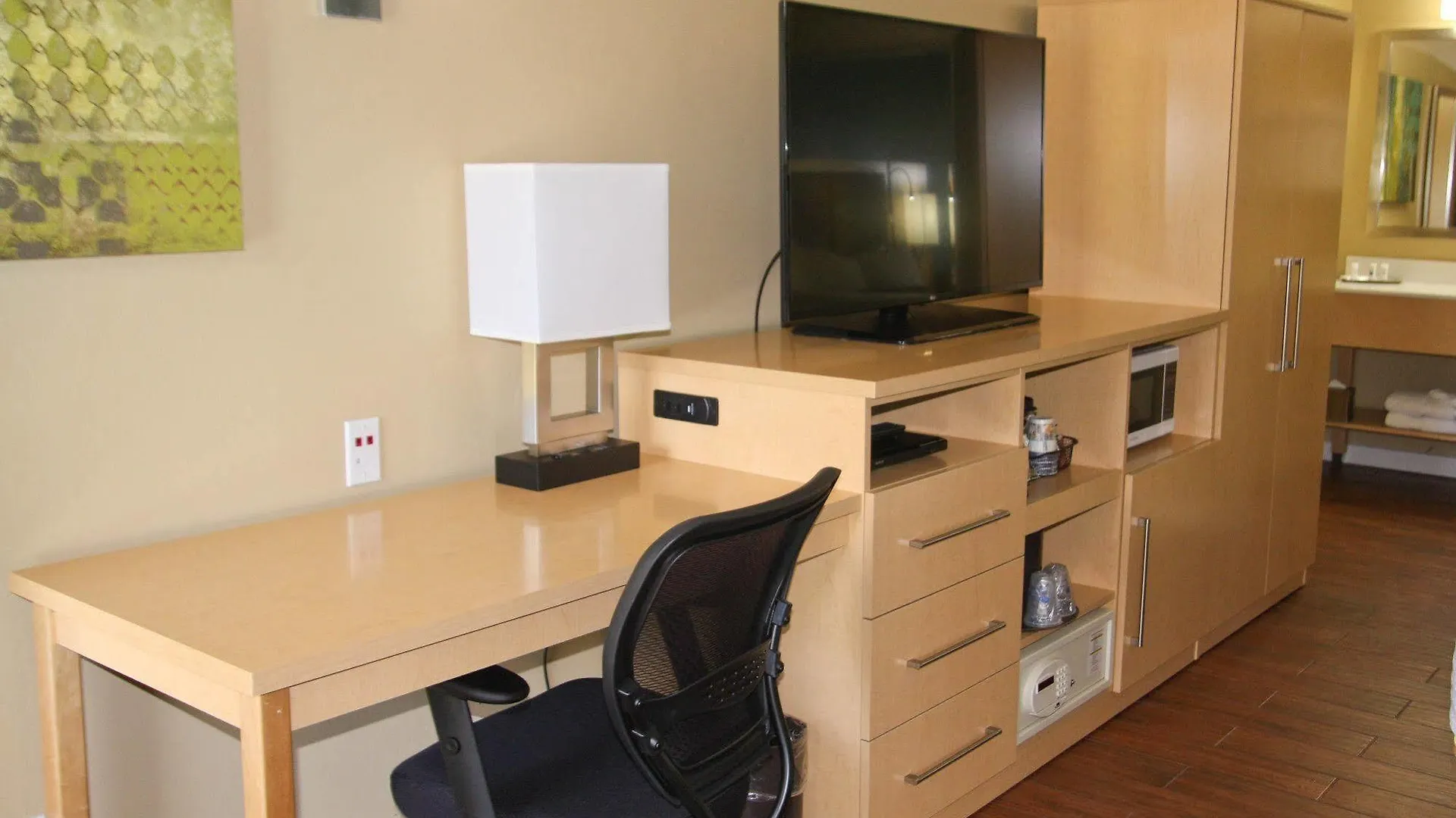 Western South Coast Hotel 3*