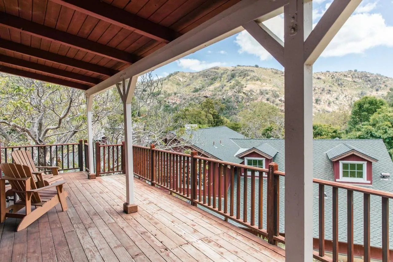 Hotel Circle Bar B Guest Ranch 4*