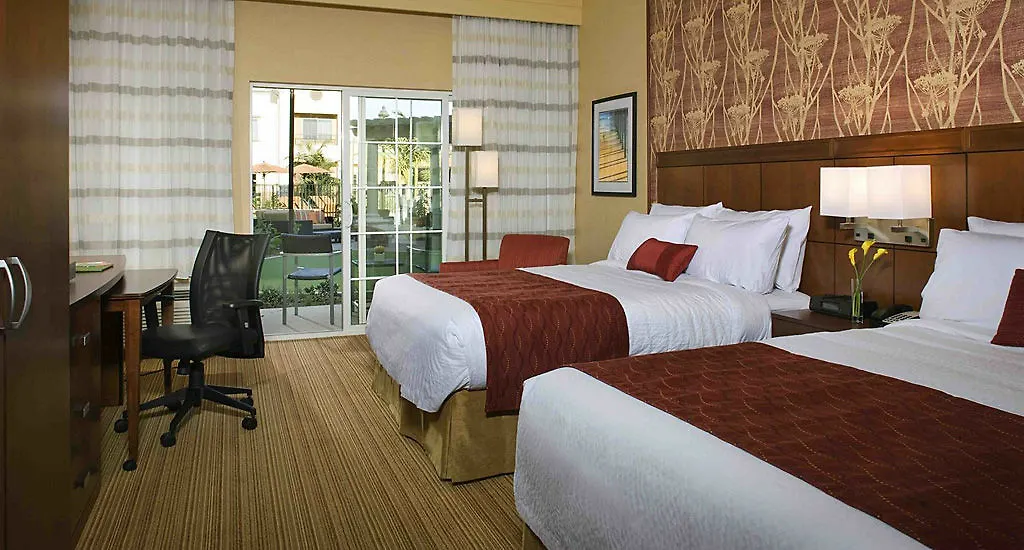 Hotel Courtyard By Marriott Santa Barbara Goleta