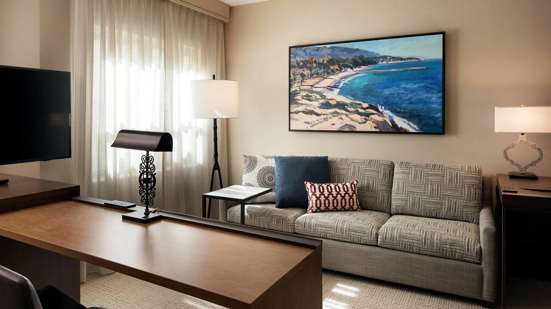 By Marriott Goleta Santa Barbara
