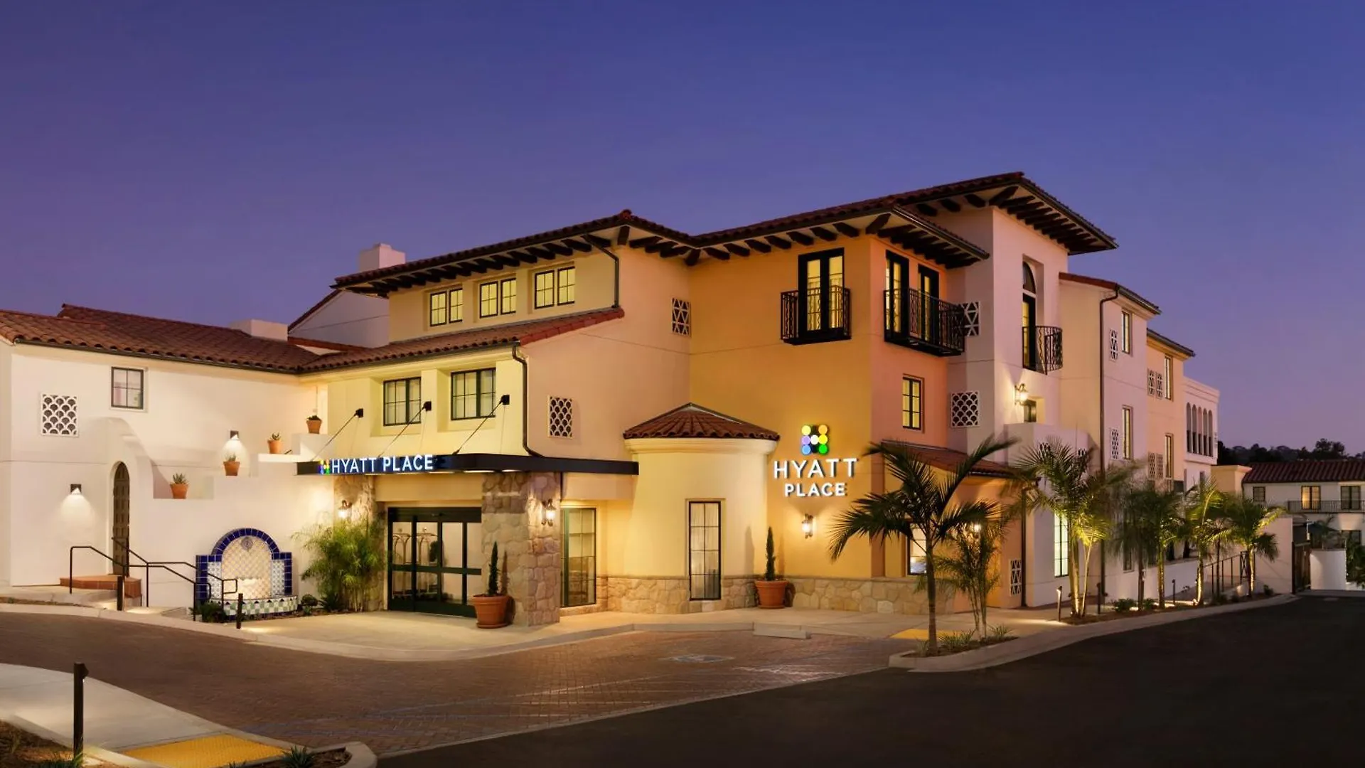 Hyatt Place Santa Barbara Отель