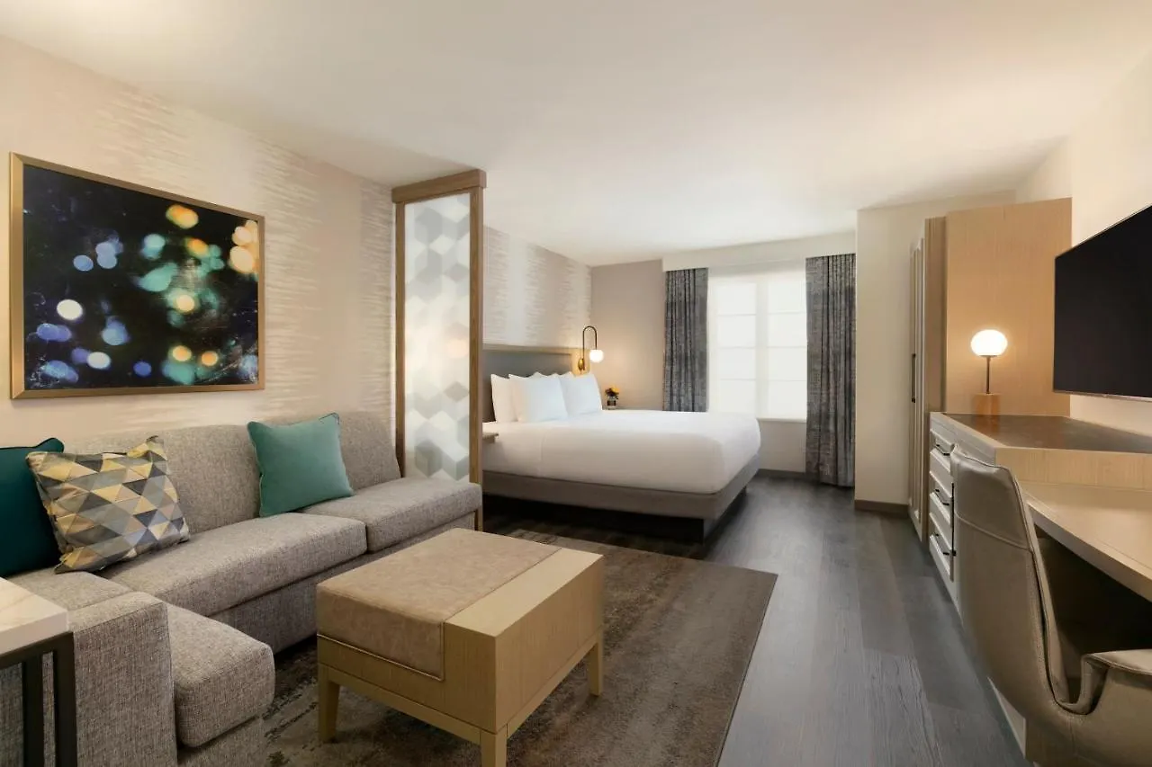 Hyatt Place Santa Barbara Отель