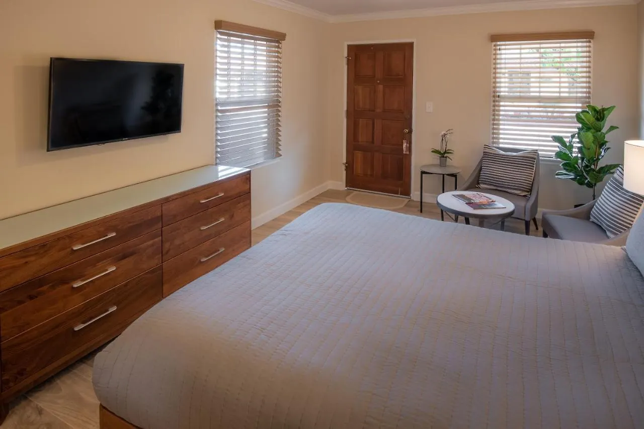 Harbor House 3* Santa Barbara