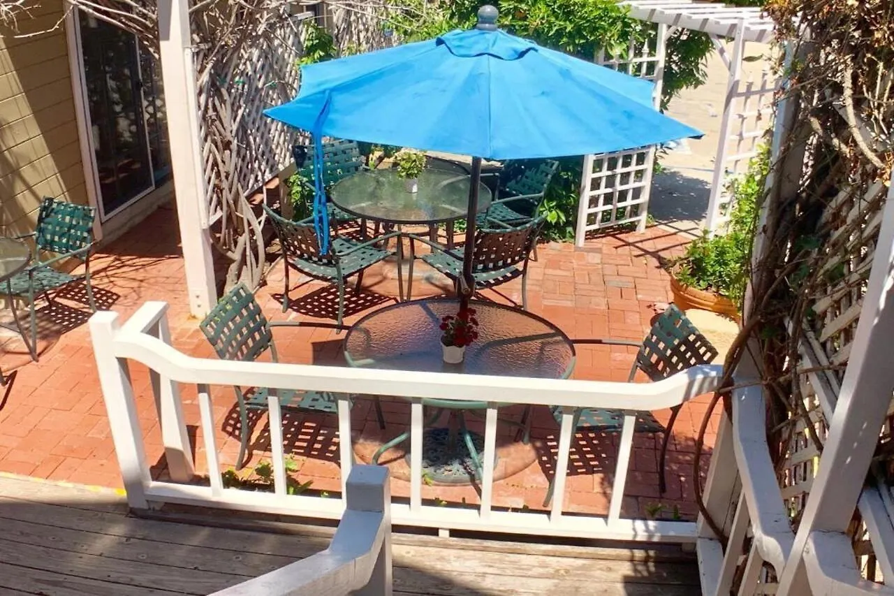 Bath Street Bed and Breakfast 4*